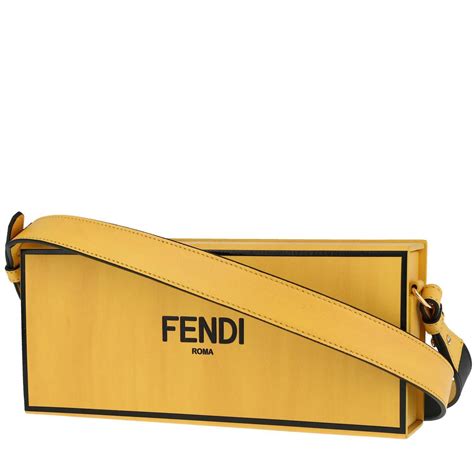 tracolla per borsa fendi
